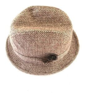 Jonathan Richard Ireland Women’s 100% Wool/Laine Hat Size Large